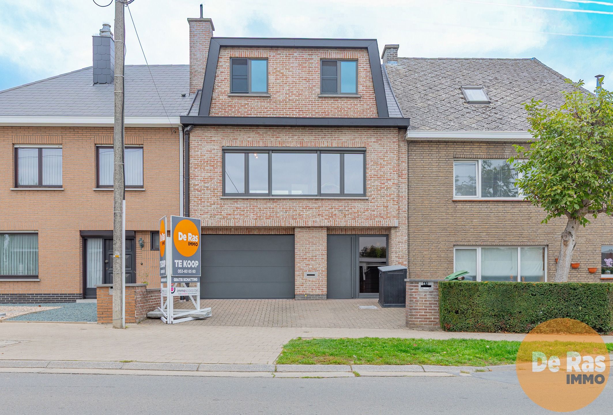 LEDE - Instapklare, centraal gelegen woning met 3 slpk foto {{pictureIndex}}
