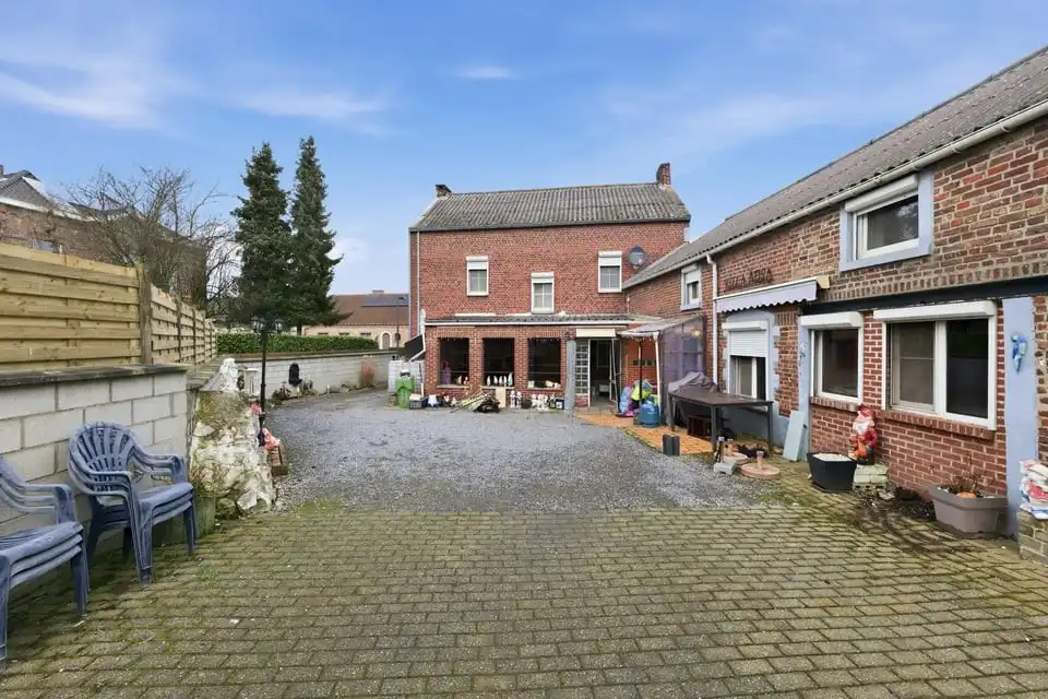 RUIM TE RENOVEREN PAND MET UITZONDERLIJK POTENTIEEL IN RIEMST foto 34