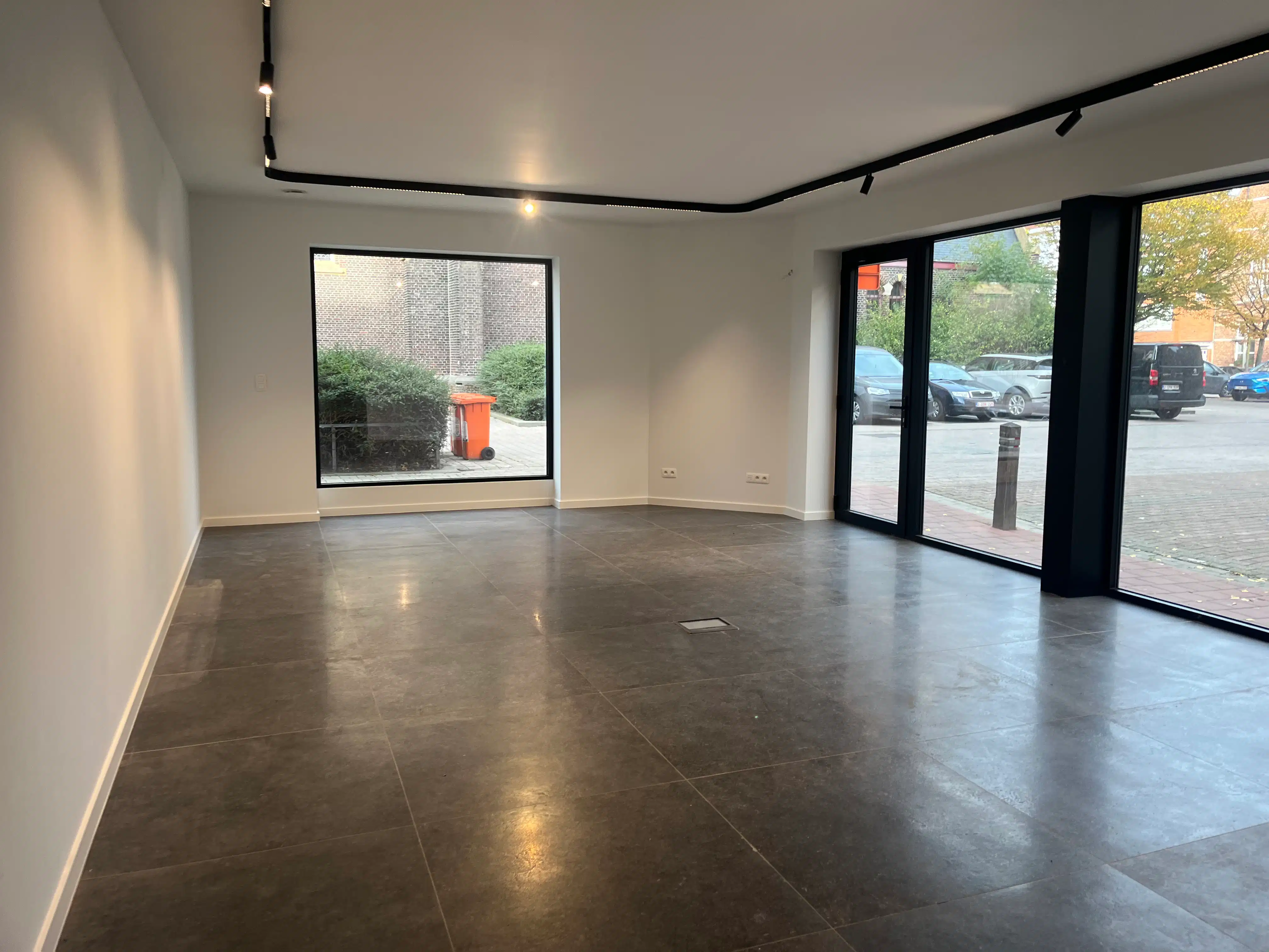 Commerciële ruimte te huur Kleine Kerkstraat 2/001 - 9050 Ledeberg