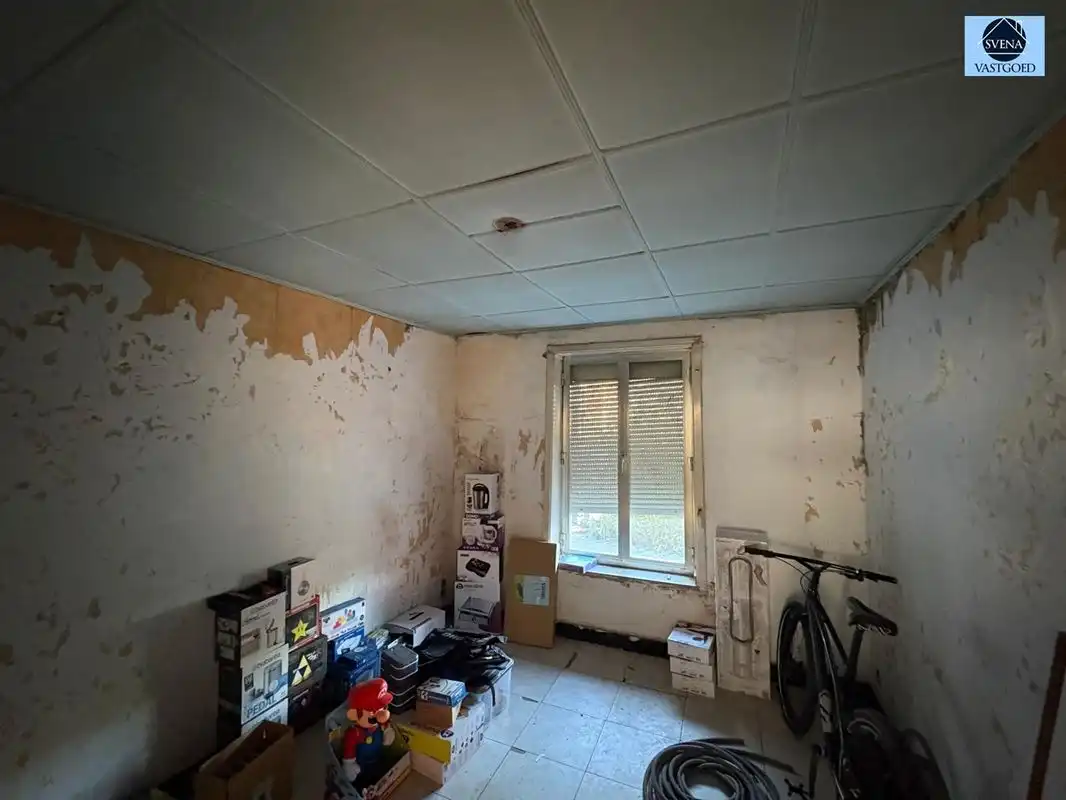RUIME TE RENOVEREN WONING MET TUIN foto 7