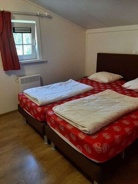 Gezellige,  vrijstaande en ingerichte vakantiewoning foto 19