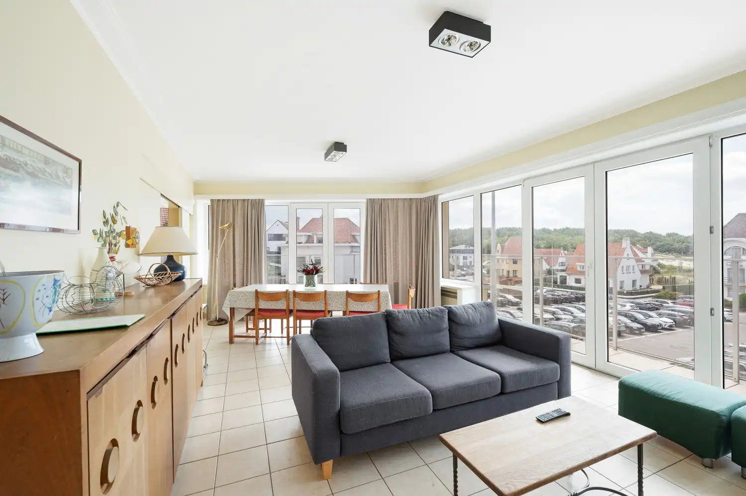 Hoekappartement met vijf slaapkamers op toplocatie in Duinbergen foto 3