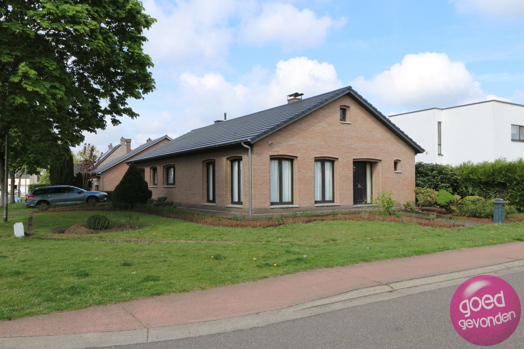 ()=>{if(producerUpdateValueVersion(node),producerAccessed(node),node.value===ERRORED)throw node.error;return node.value} Paalsteenstraat 188 - 3500 Hasselt
