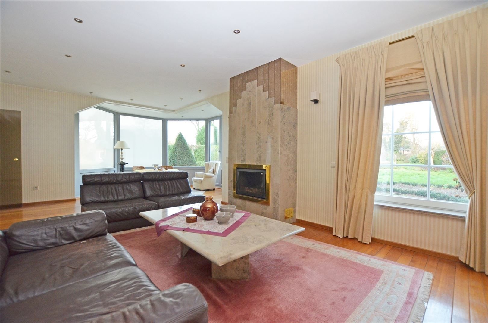 Tijdloze residentiële villa in doodlopende straat foto 9