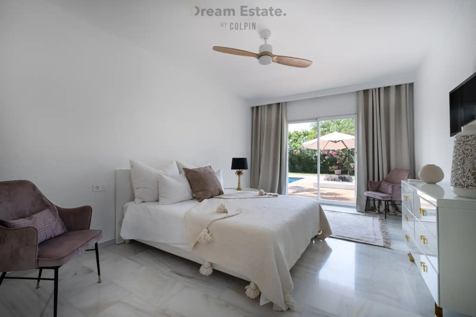 Charmante en gezellige villa vlakbij zee te Marbesa, Marbella Oost. foto 5