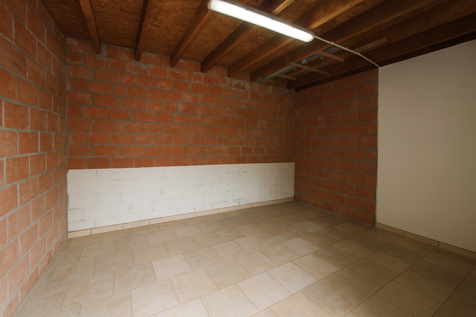 Te koop: Uitzonderlijk ruime stadswoning met 6 slaapkamers, garage en tuin in het hart van Sint-Niklaas! foto 22