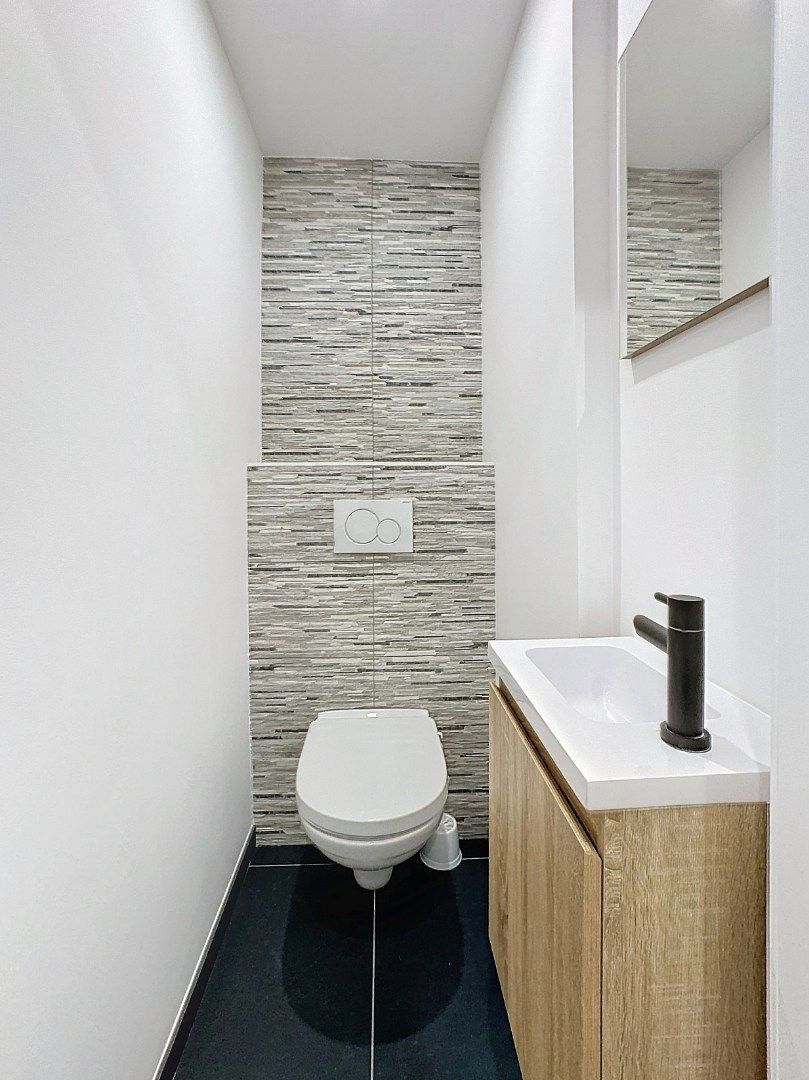 Modern appartement met 2 slaapkamers vlakbij de Zeedijk foto 8