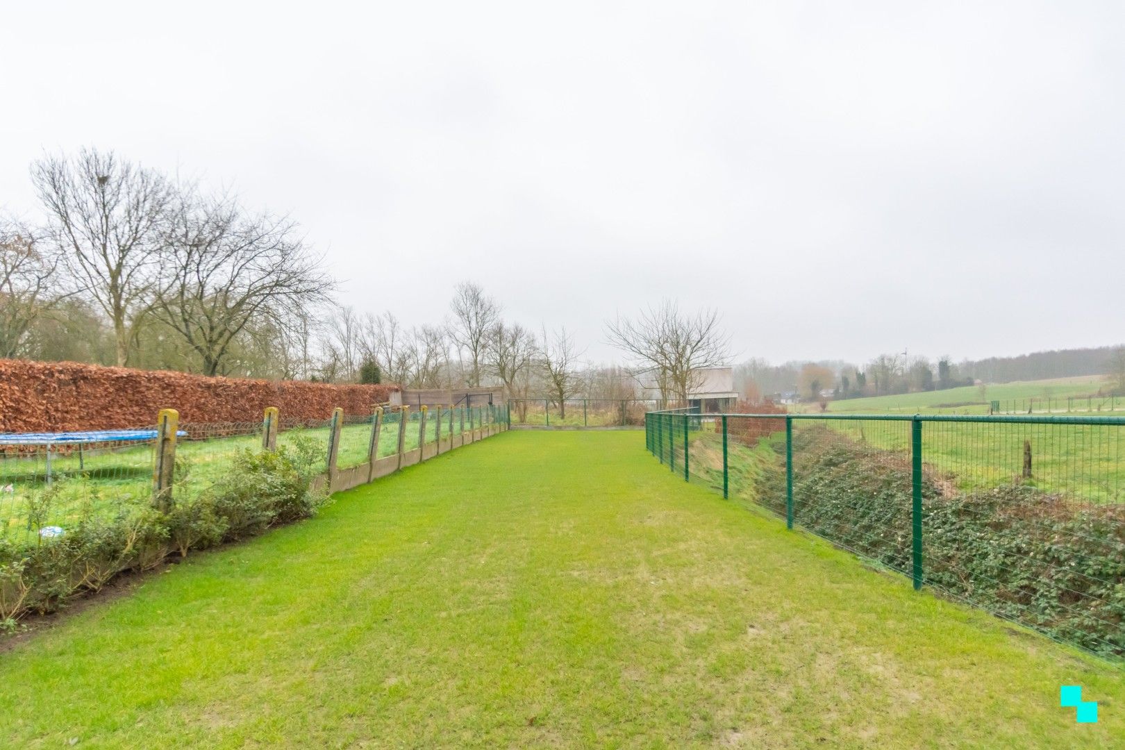 Unieke woning met zicht op de Scheldemeersen foto 26