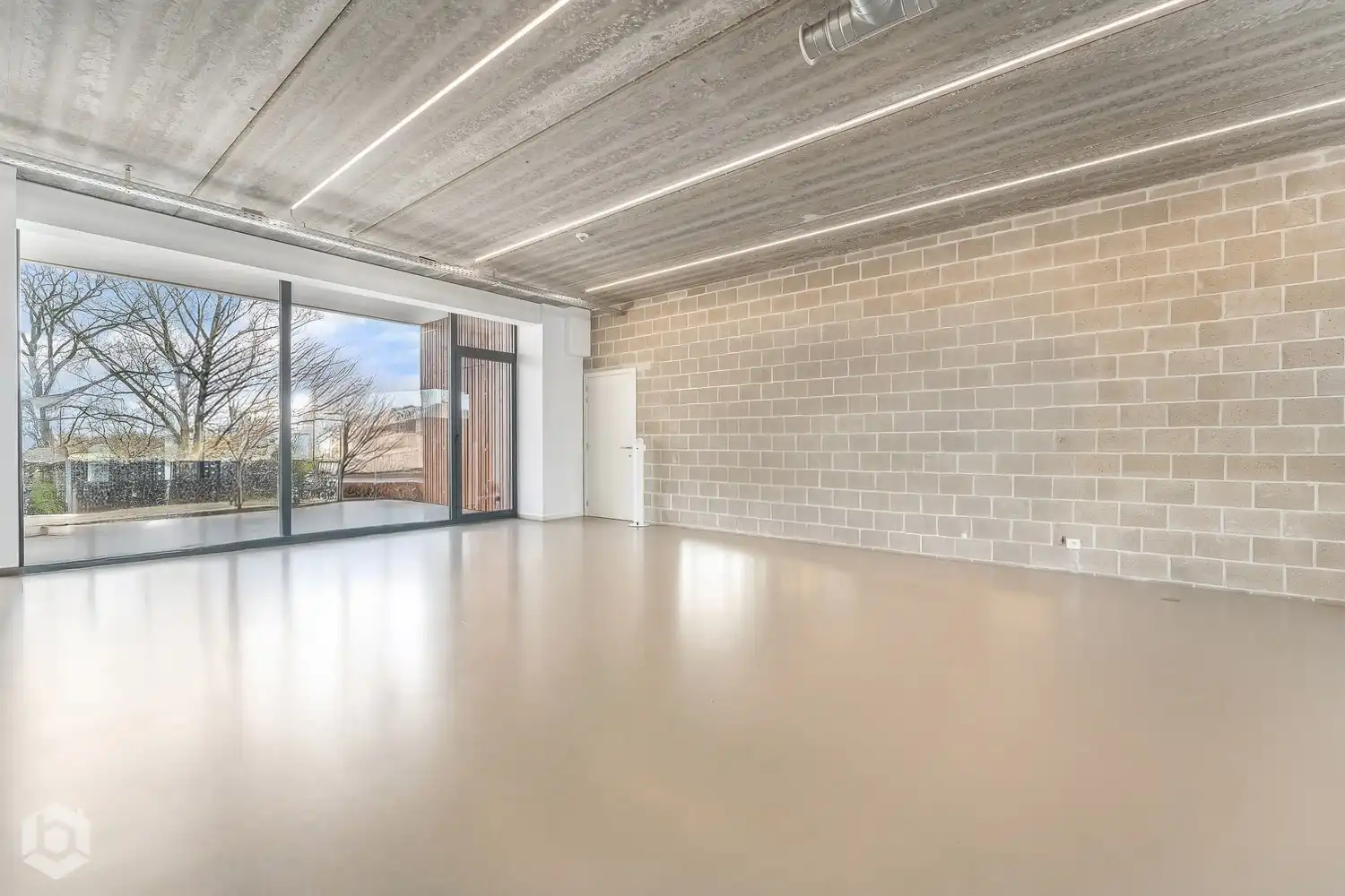 Kantoorruimte van 159 m² met ruim terras te Putte foto 5