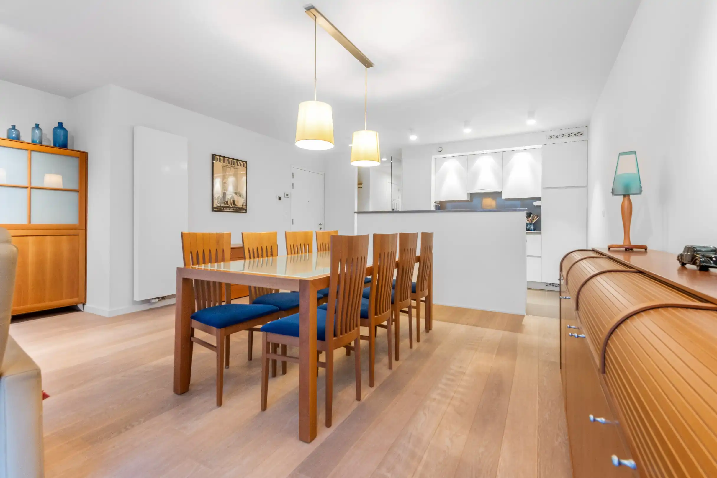 Recent, zuid-west gericht appartement gelegen op wandelafstand van de Zeedijk en het Rubensplein foto 6