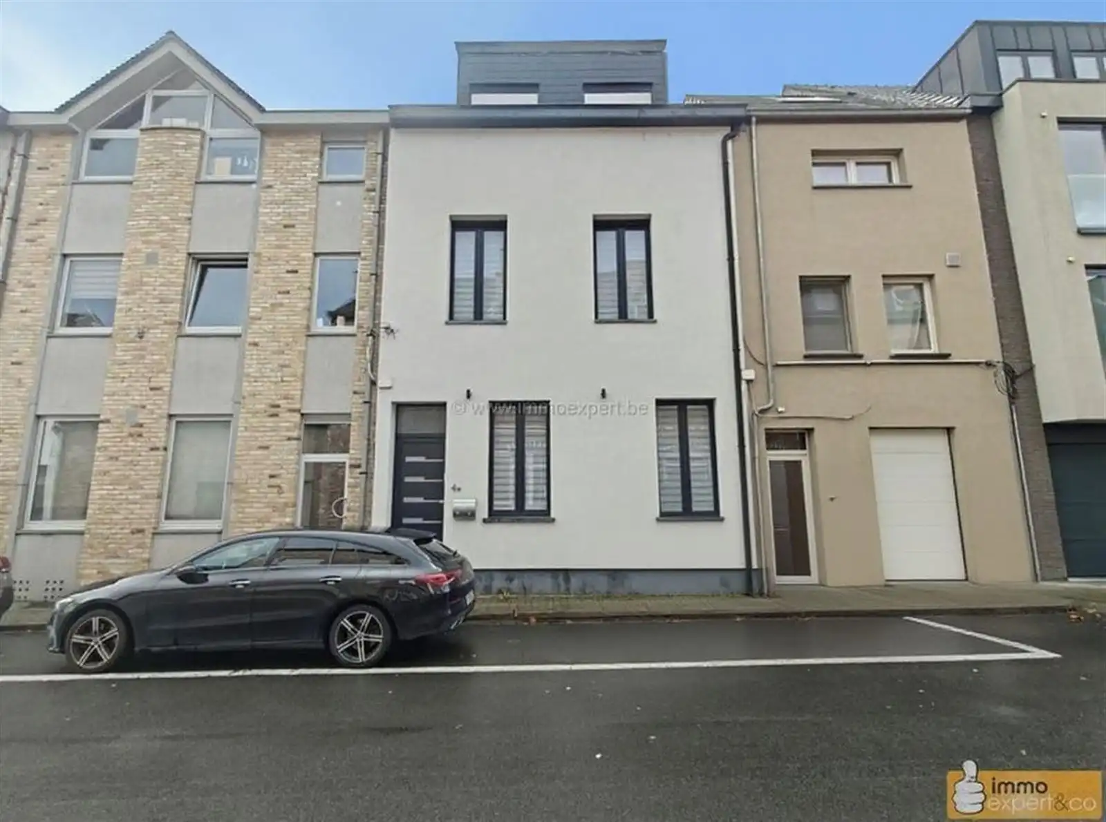 TERNAT: Volledig gerenoveerde woning, 3 slpkrs, centrum foto 2