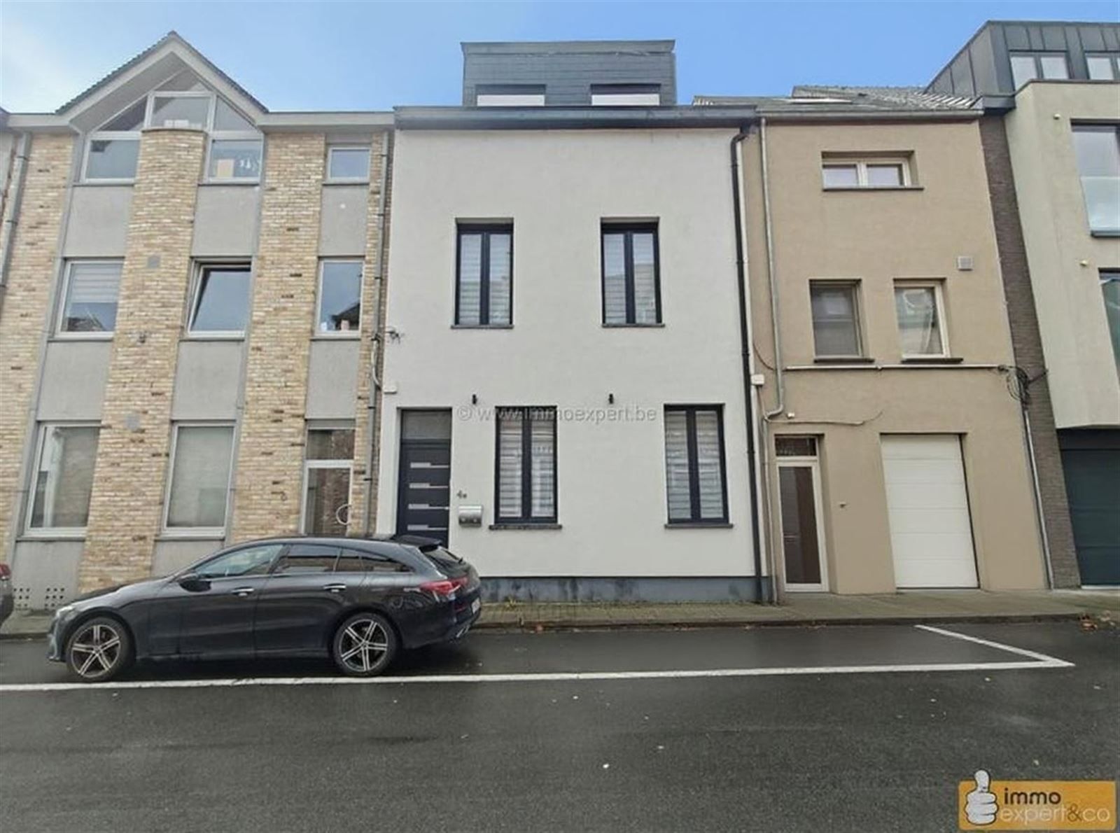 TERNAT: Volledig gerenoveerde woning, 3 slpkrs, centrum foto 2