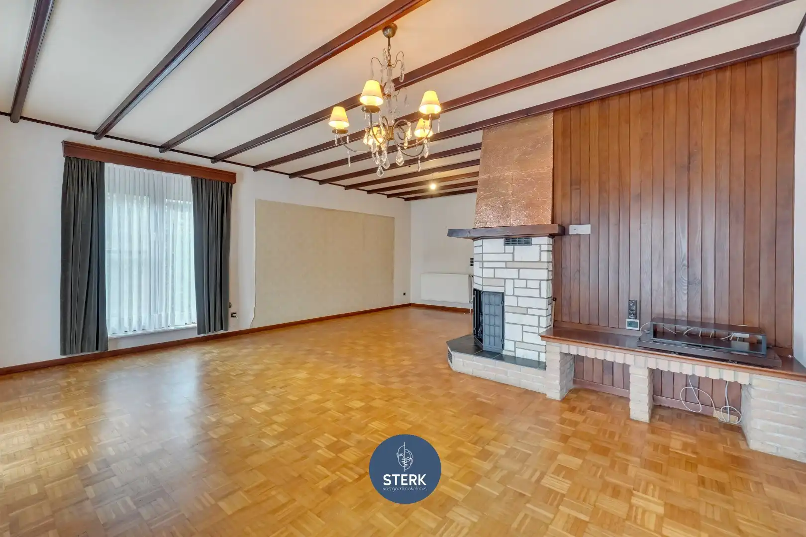 GELIJKVLOERSE WONING MET VEEL POTENTIEEL OP EEN RUSTIGE LOCATIE TE REKEM !  foto 8