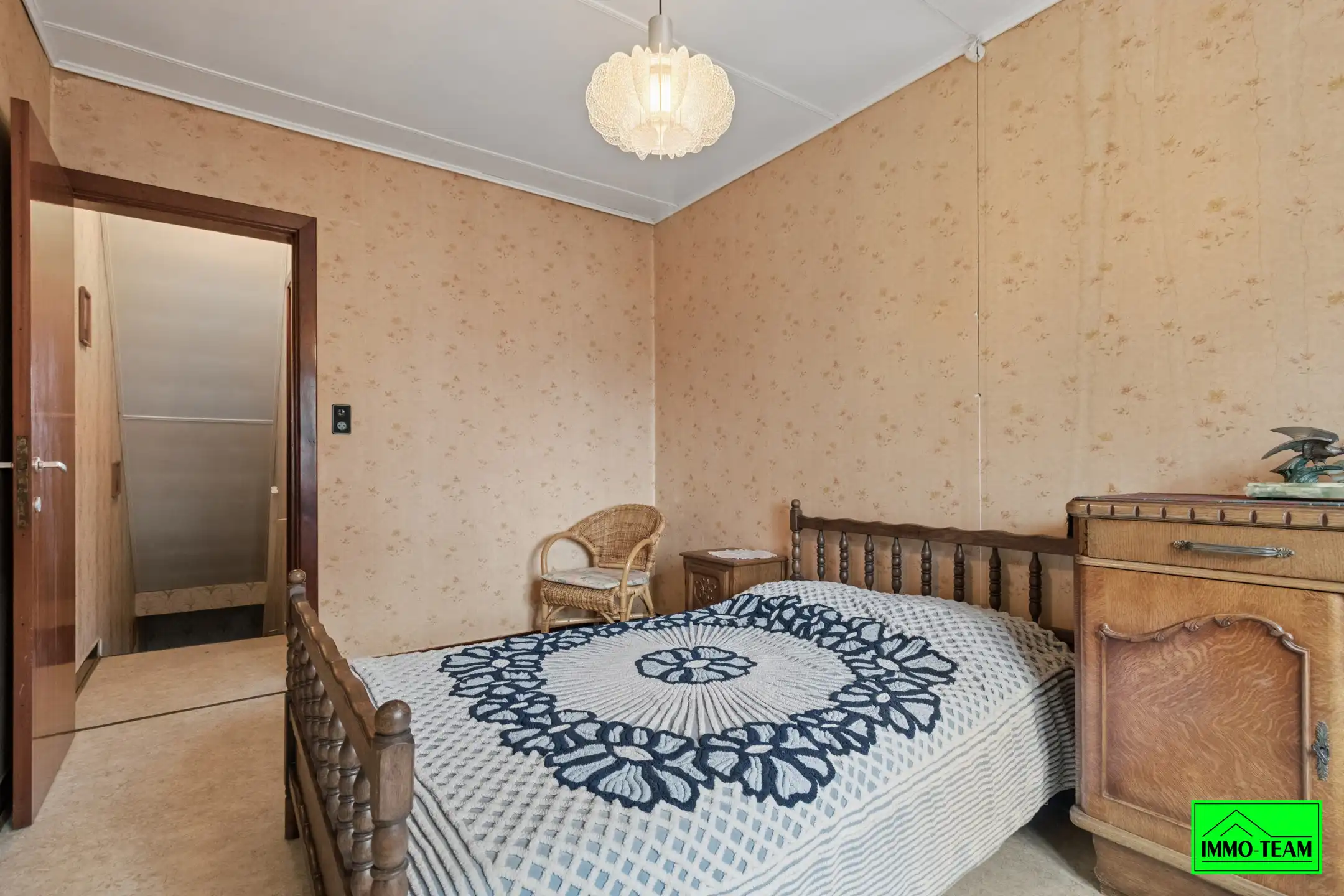 Te renoveren 2-gevelwoning met tuin  foto 21