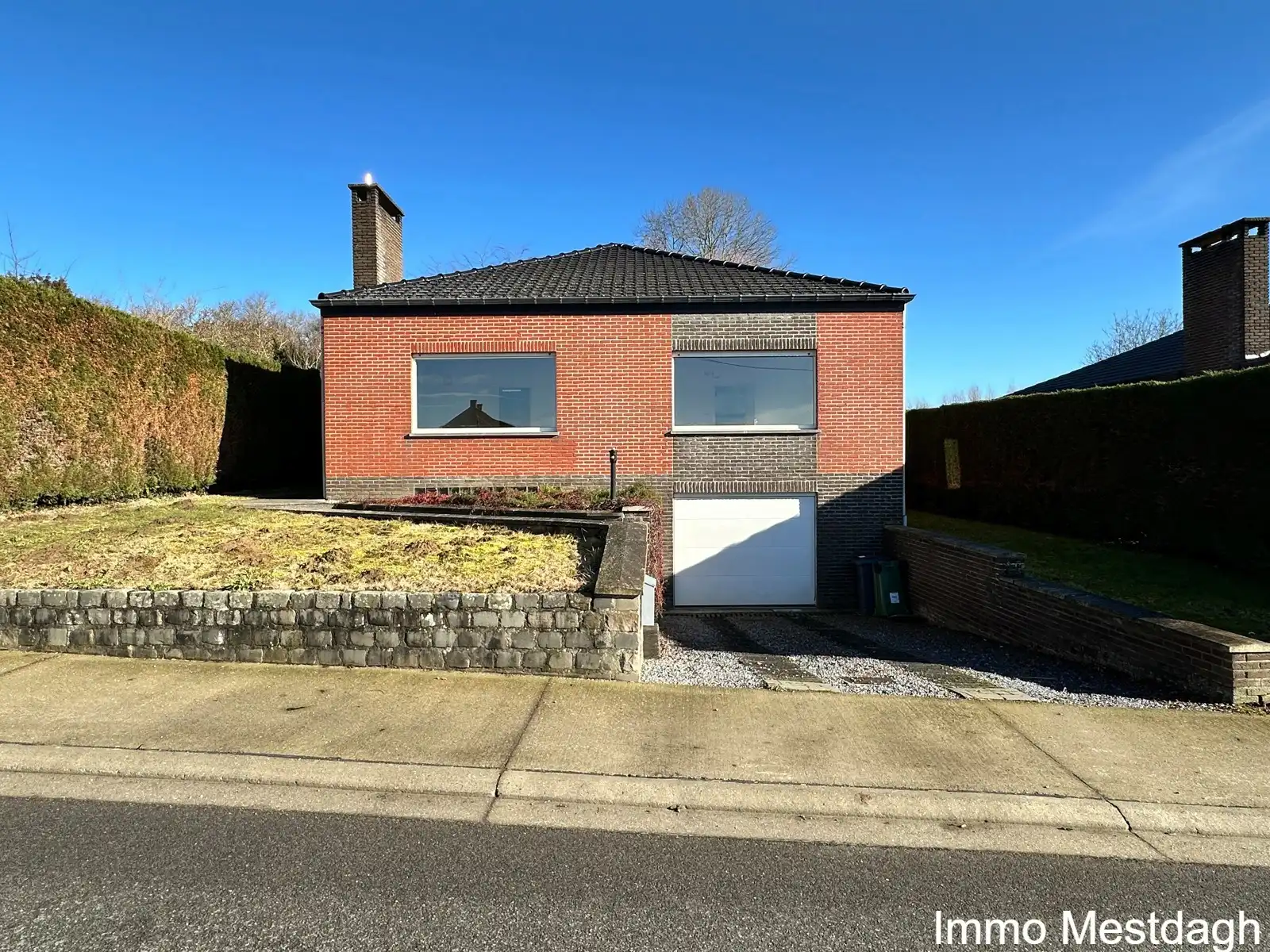 Karaktervolle, instapklare vrijstaande woning in het groene Miskom foto 3