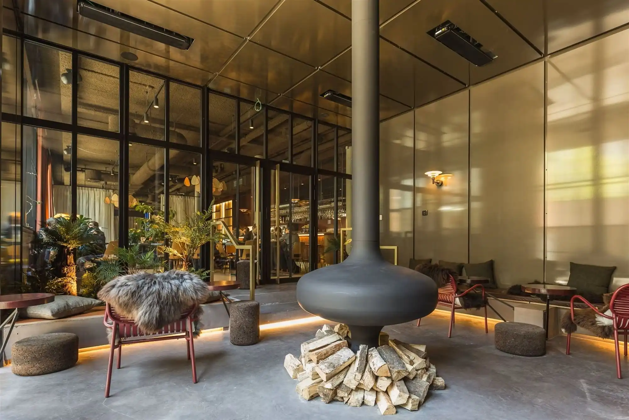 Gemeubileerde deluxe room bij YUST in Antwerpen Berchem foto 12