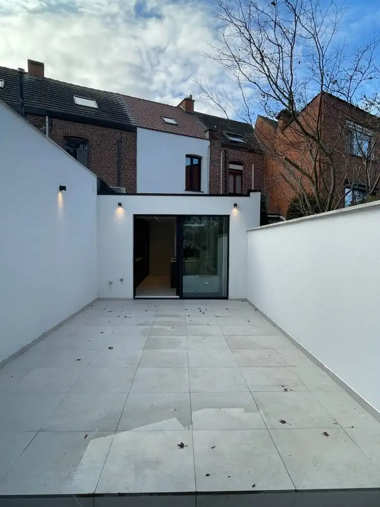 Instapklare, energiezuinige rijwoning met zonnig terras nabij Provinciedomein Kessel-Lo foto 11