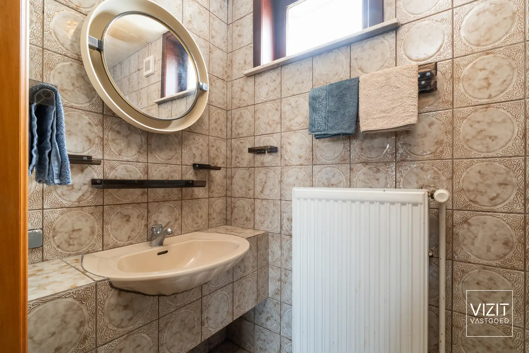 Zeer goed onderhouden villa met open zicht! foto 15