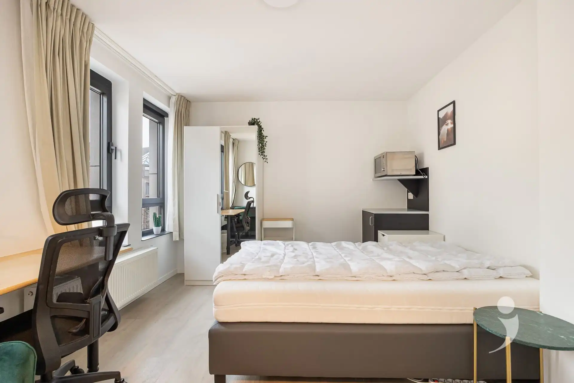 Instapklare studentenkamer in volledig gerenoveerd gebouw  foto 2