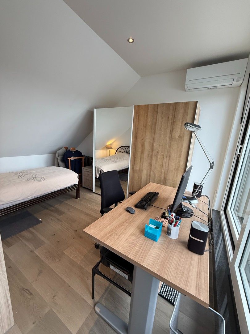 Prachtige, instapklare woning met 1 slaapkamer & inpandige garage in het centrum van Diepenbeek. foto 10