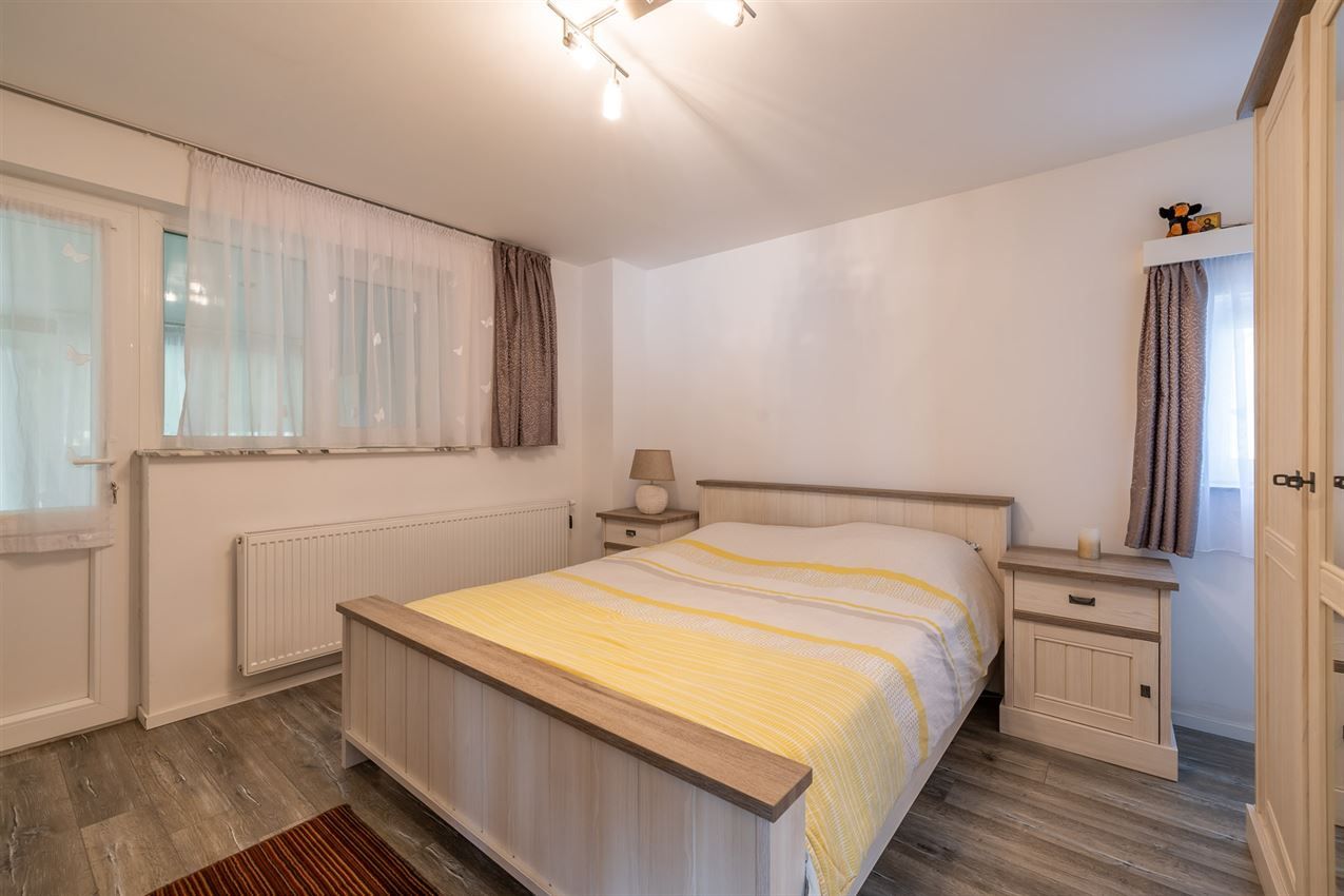 villastijl,vernieuwd in 2018, label D, mooi perceel foto 13