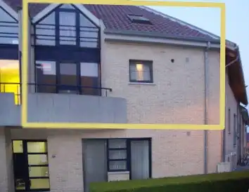 Mooi Duplex-appartement met autostaanplaats te Hasselt foto {{pictureIndex}}