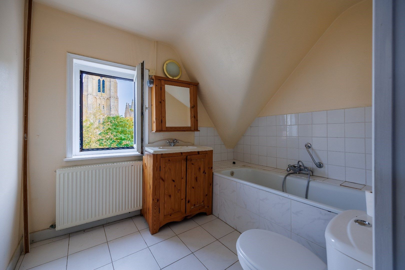 Ruim appartement (182m²) met vakantievergunning foto 17