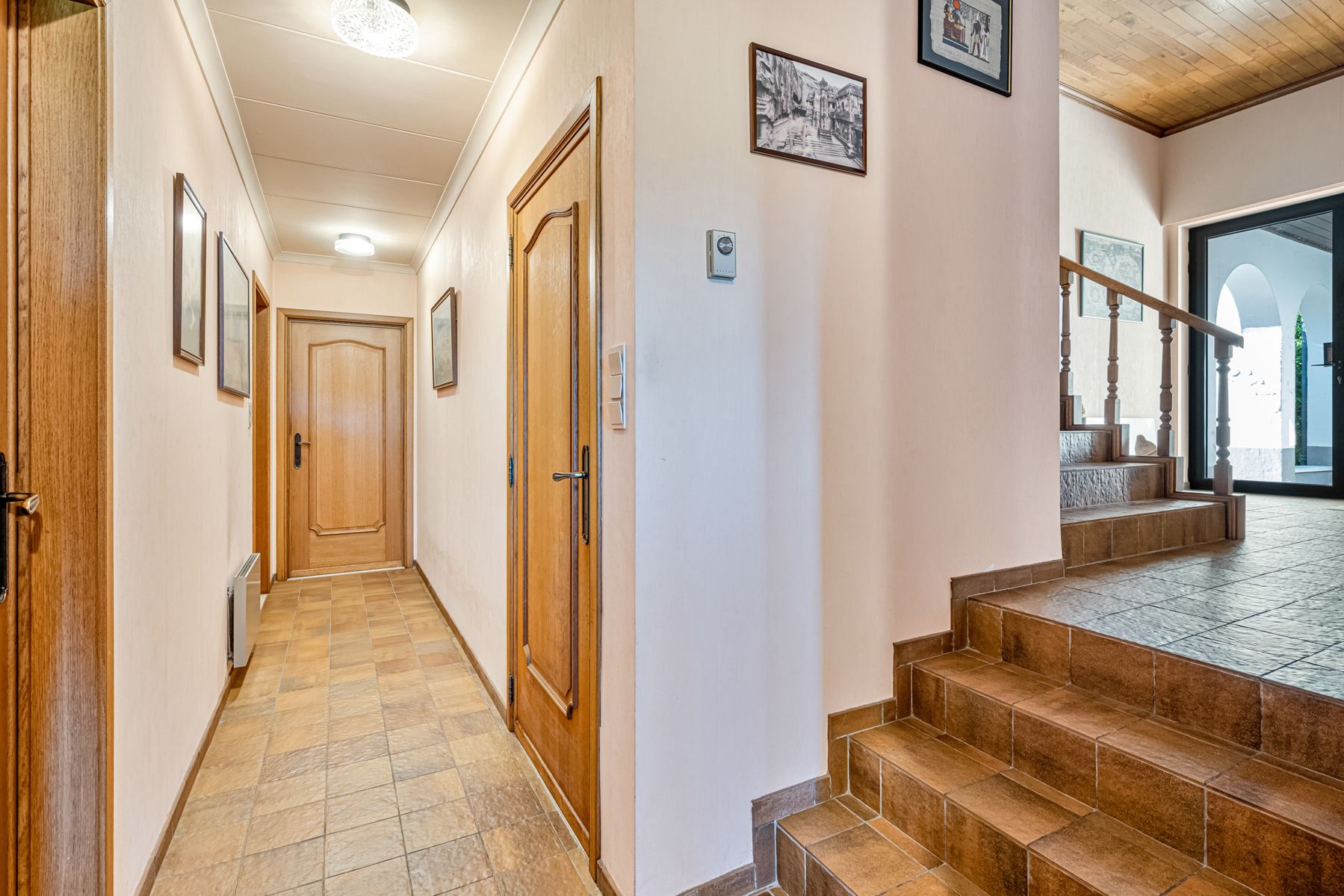 VILLA MET 4 SLPK EN CENTRALE LANDELIJKE LIGGING  foto 14
