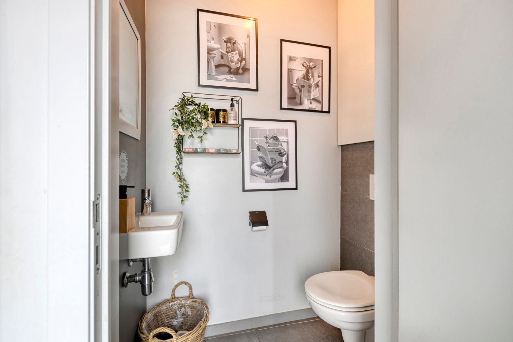 Moderne nieuwbouwwoning met 4 slaapkamers en gezellige tuin. foto 7