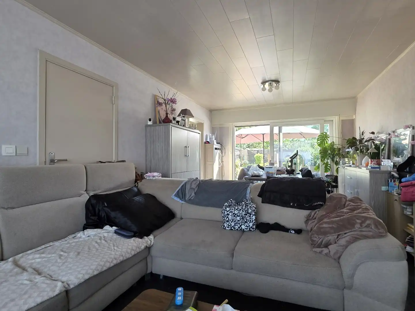 Ruime woning met tuin - 4 slaapkamers - doodlopende straat in Heule. foto 3