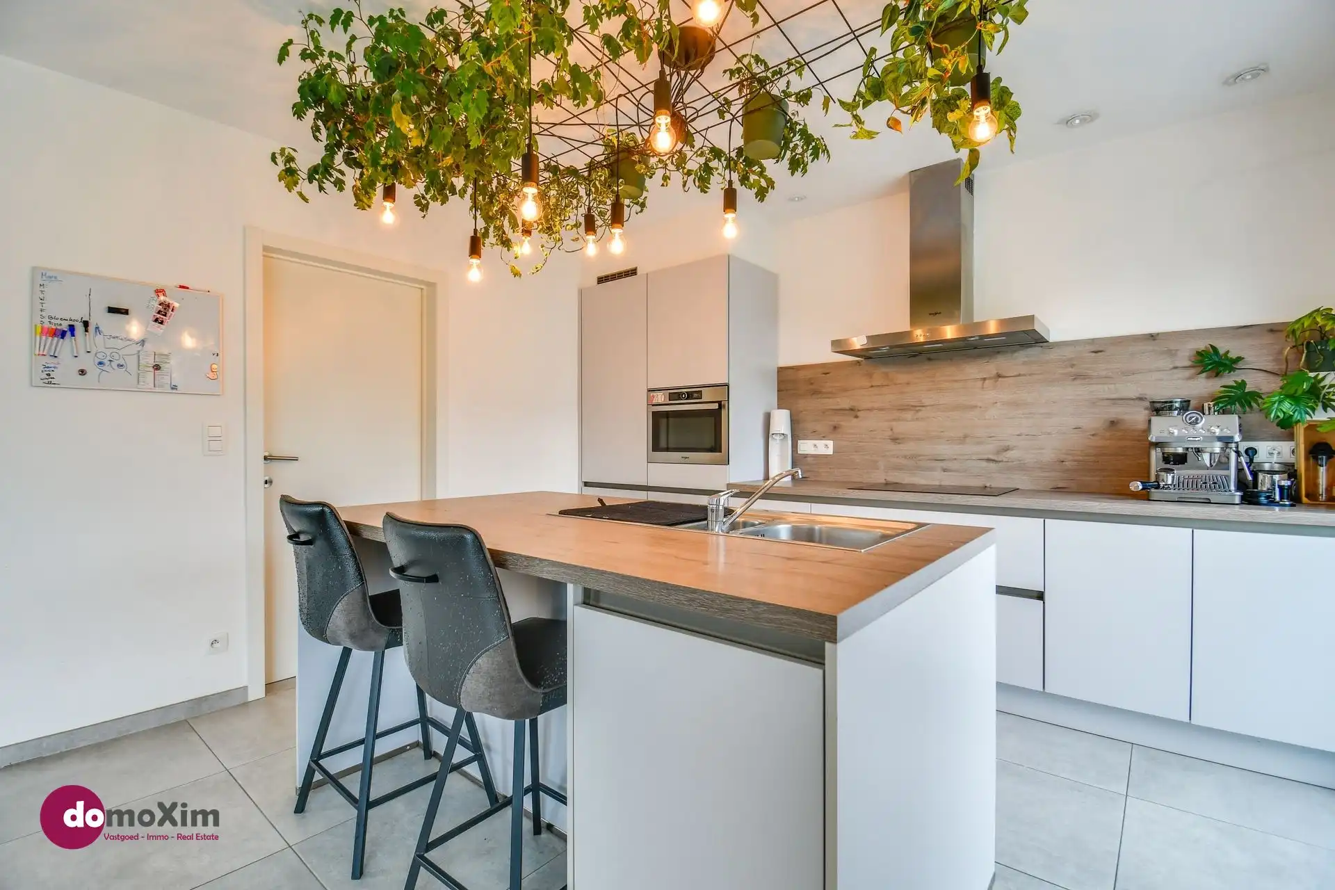 Mooie halfopen, recente woning met 3 slaapkamers in Hever foto 8