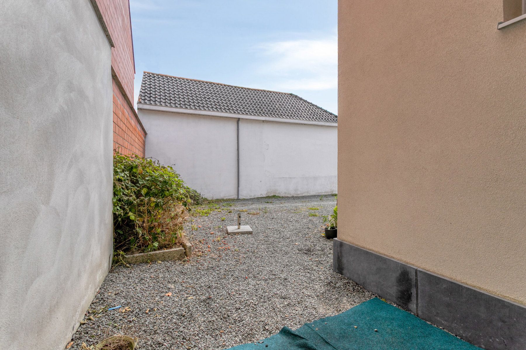 Instapklaar app.  met 3 slaapkamers, garage en terras foto 14