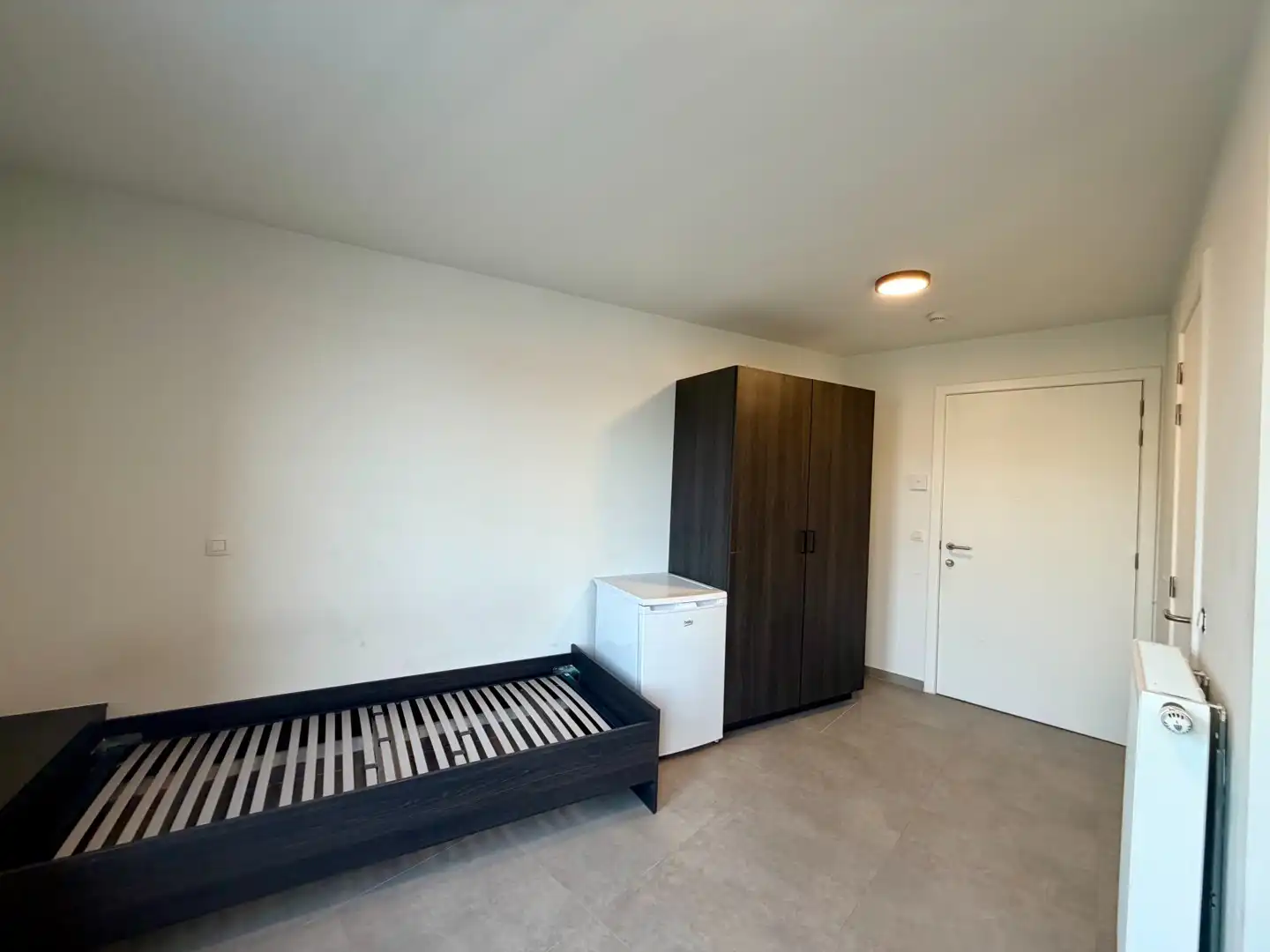 Studentenkamer op TOP-locatie! foto 11