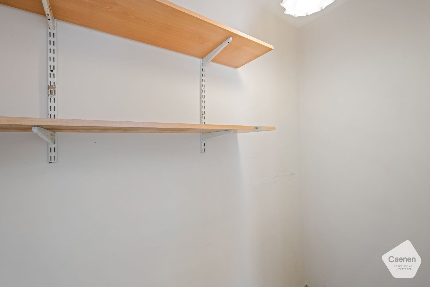 Instapklaar twee slaapkamer appartement in het hart van Blankenberge foto 10