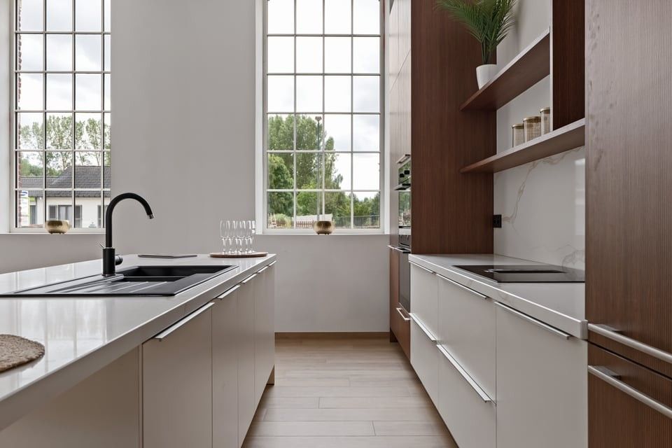 EXCLUSIEF WONEN IN EEN GERESTAUREERDE VIERKANTSHOEVE foto 41