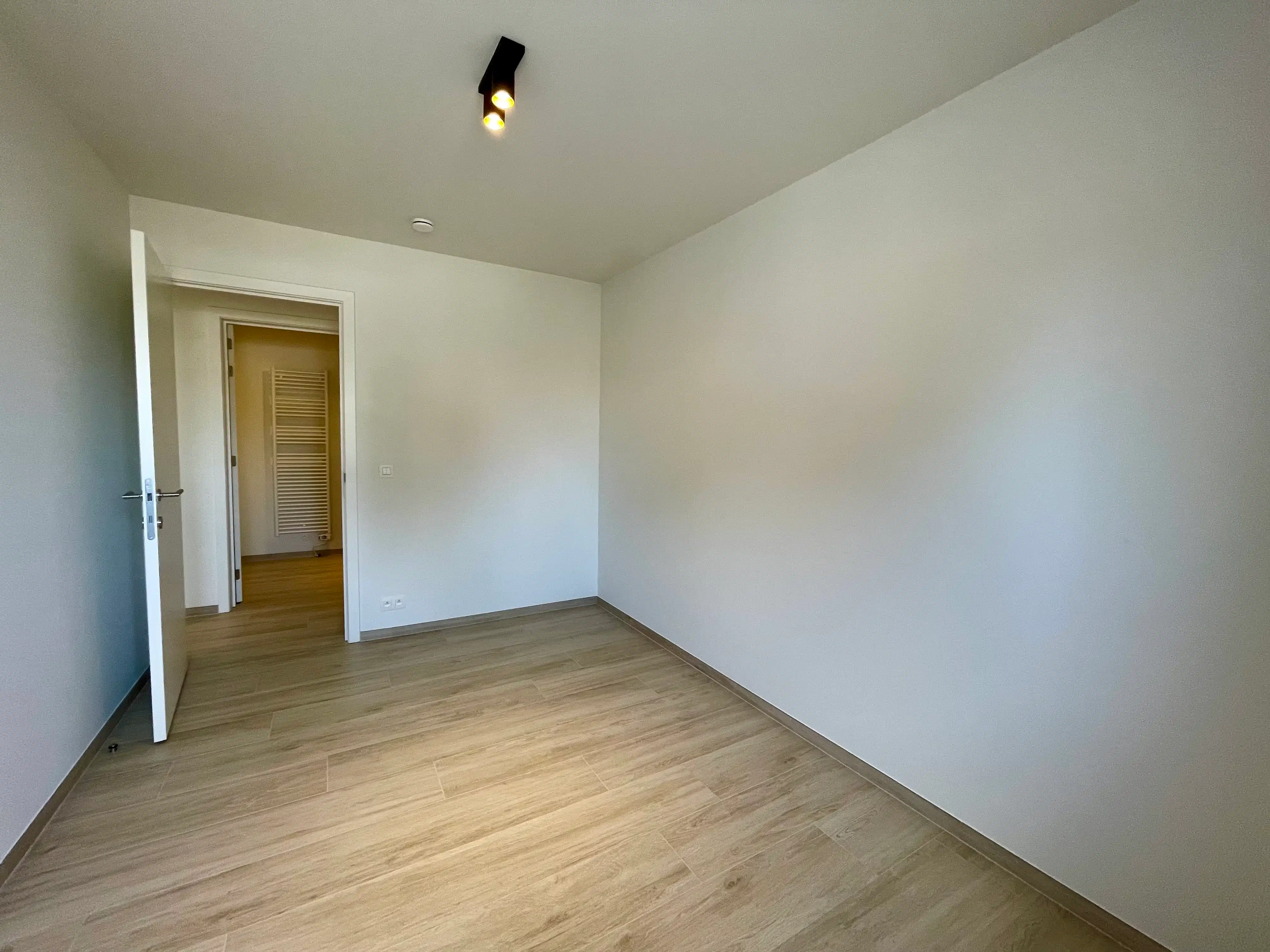 Ruime, energiezuinige nieuwbouwwwoning met 4 slaapkamers foto 16