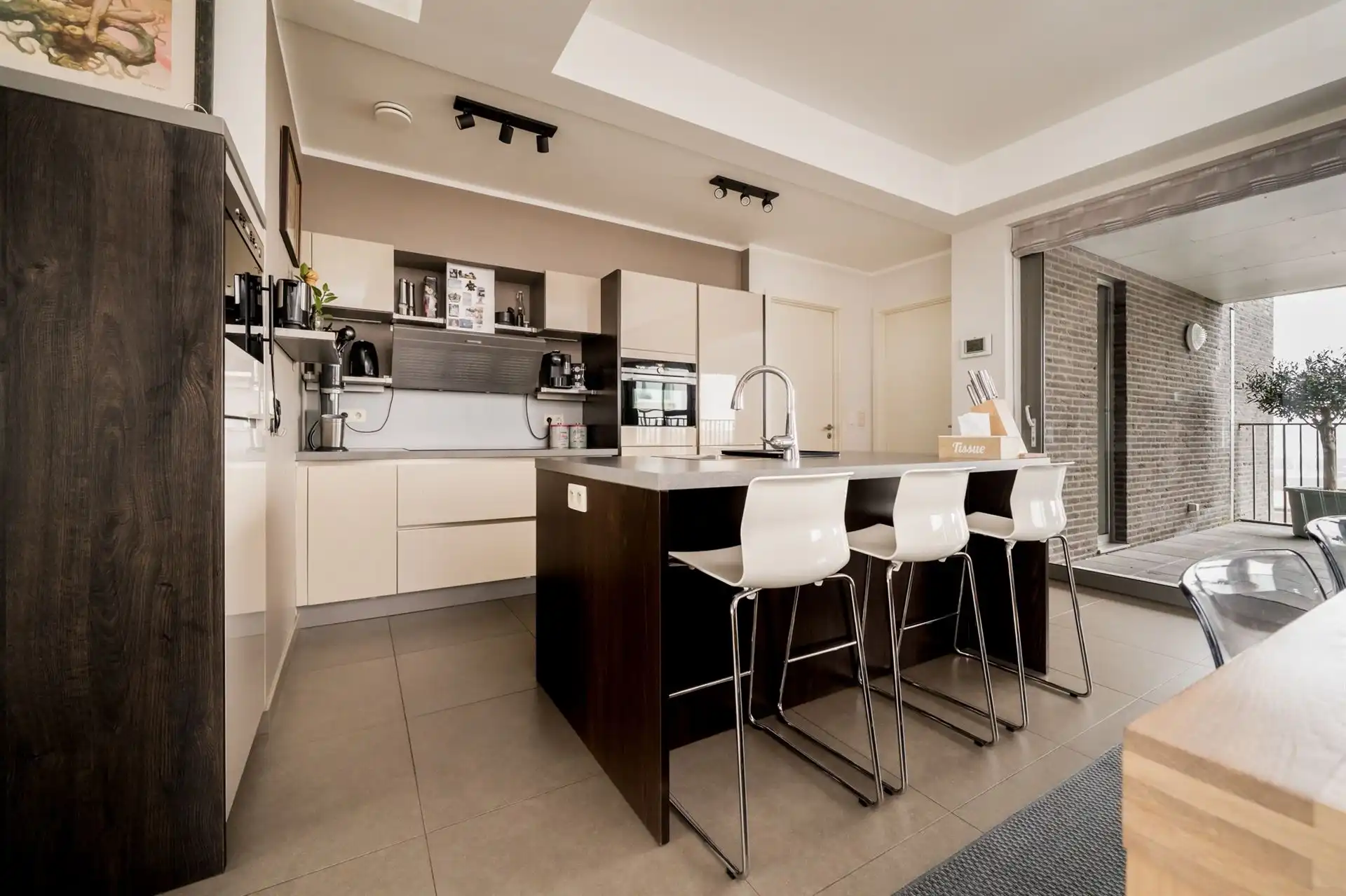 Ruim app op toplocatie met autostaanplaats (+€ 30.000) foto 6