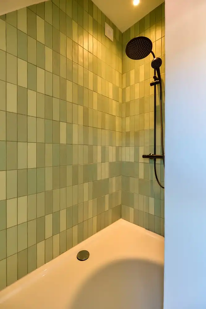 Gerenoveerde halfopen woning met 3 slaapkamers, bureau, parking en tuin in Sint-Denijs-Westrem foto 15