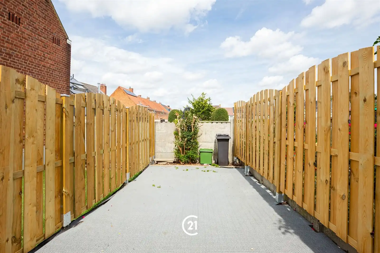 Instapklare woning in het centrum van Zottegem! foto 2