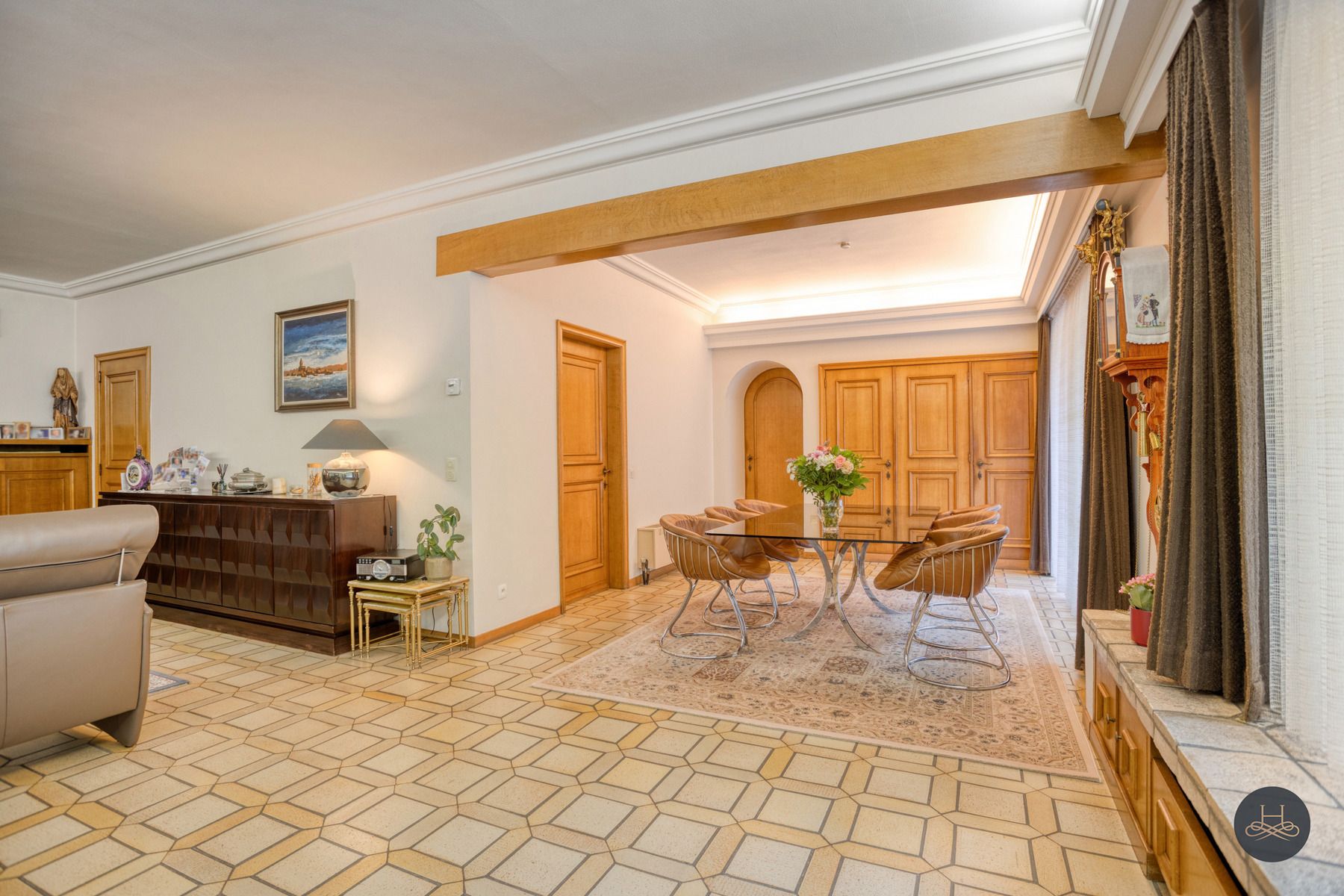 Charmante villa op ruim perceel foto 4