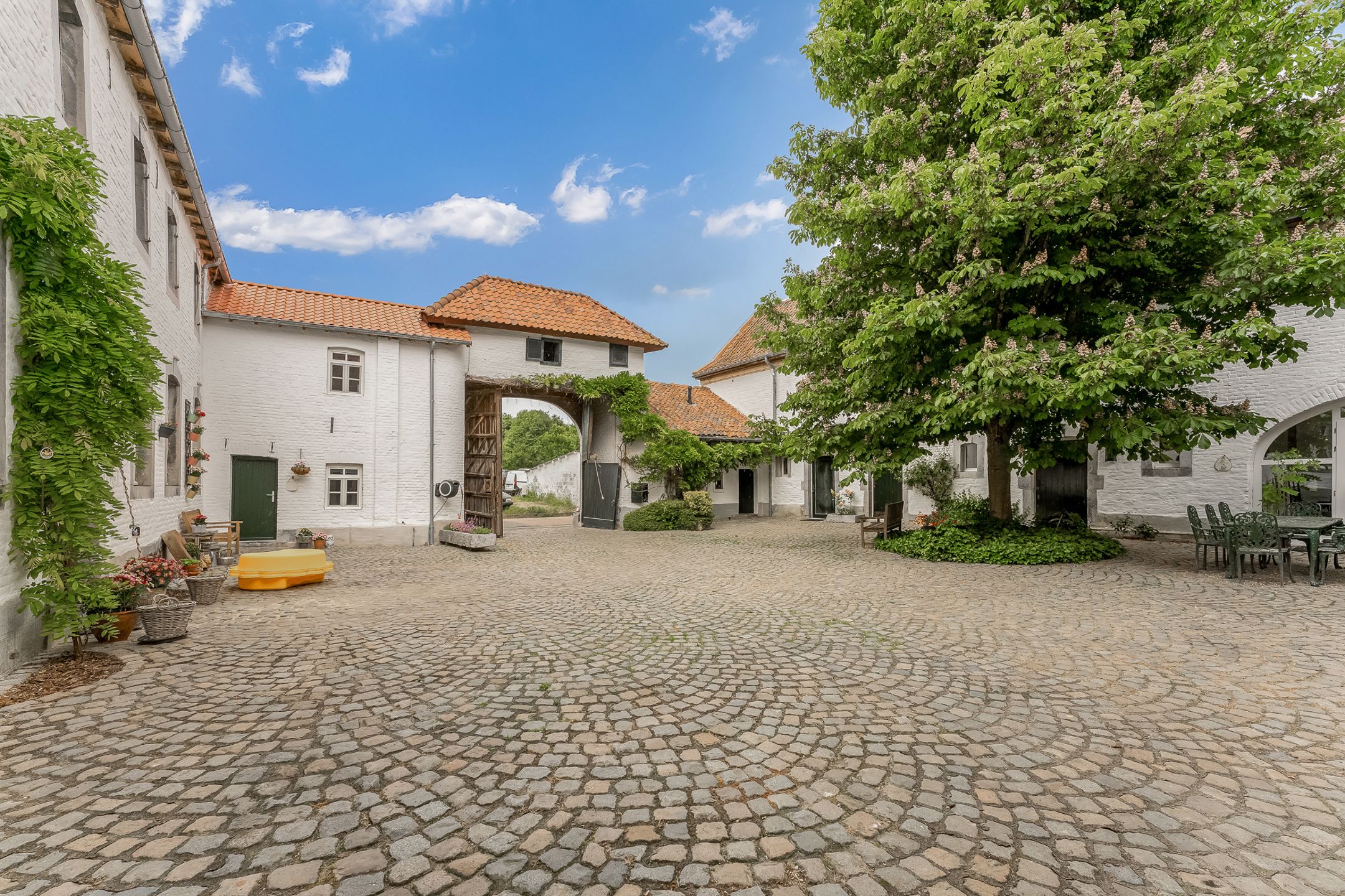 Vierkantshoeve met 3 woningen te Valmeer foto 42