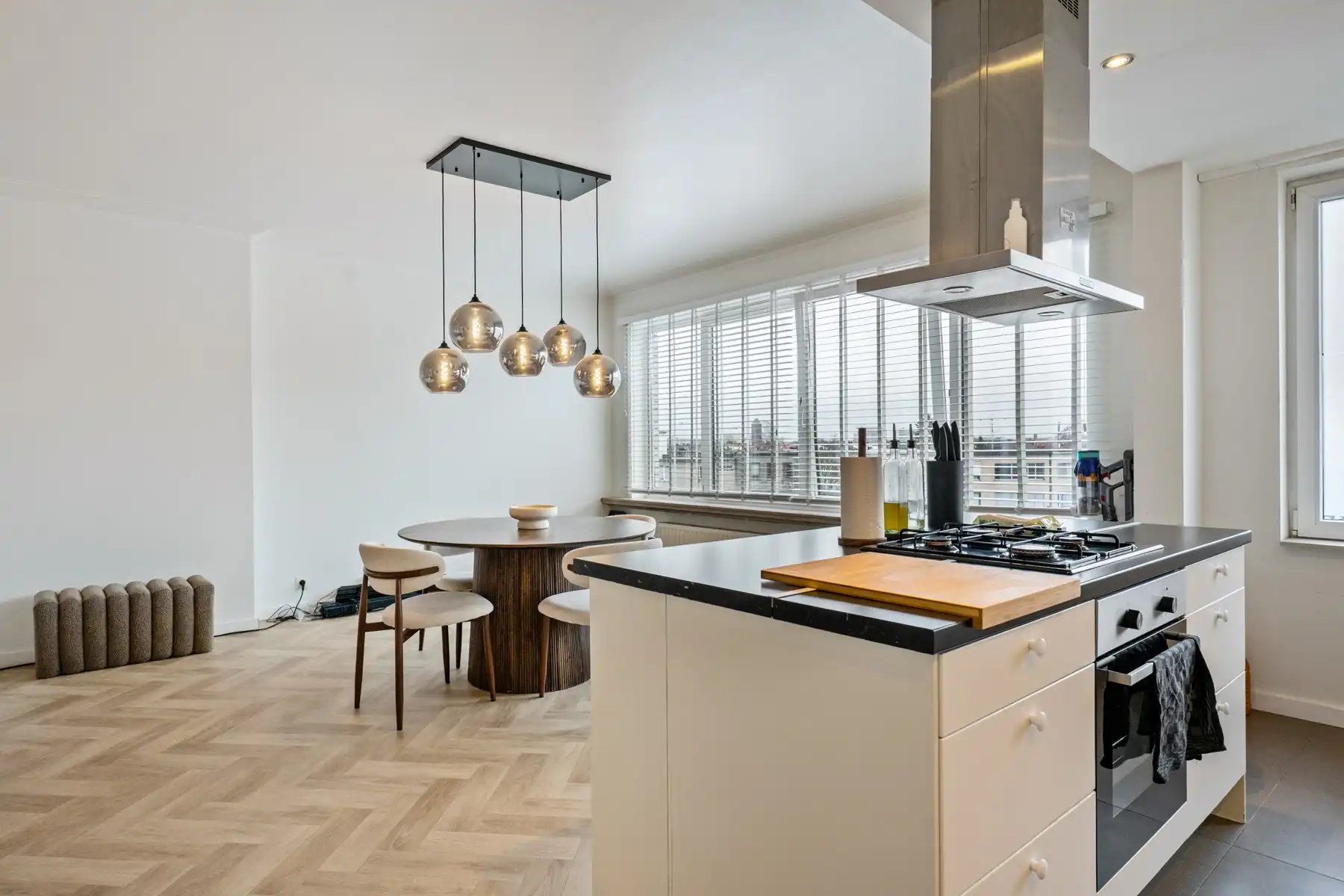 Instapklaar appartement met 2 slaapkamers foto 6