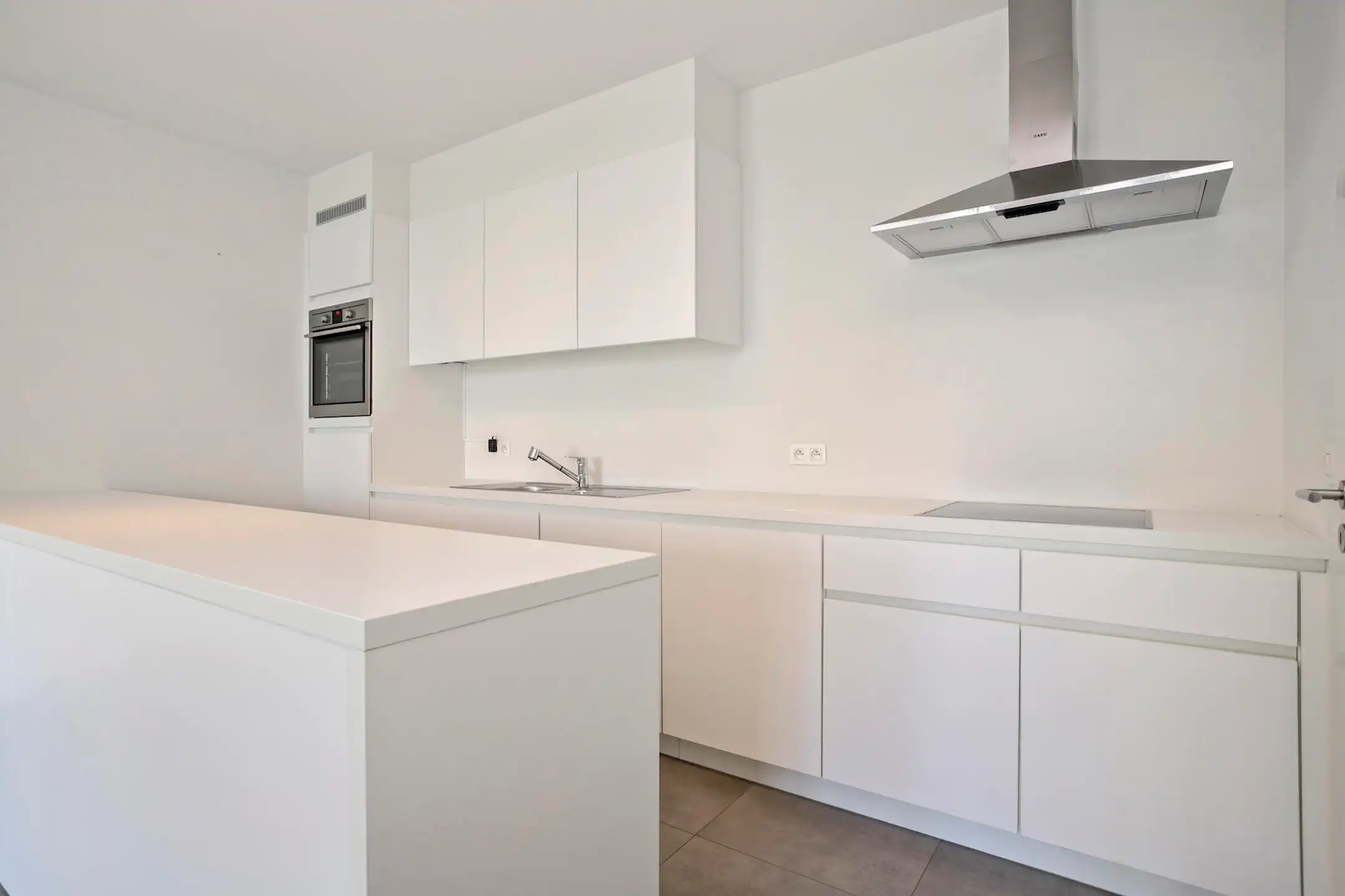 Prachtig appartement gelegen op het trendy Eilandje. foto 4