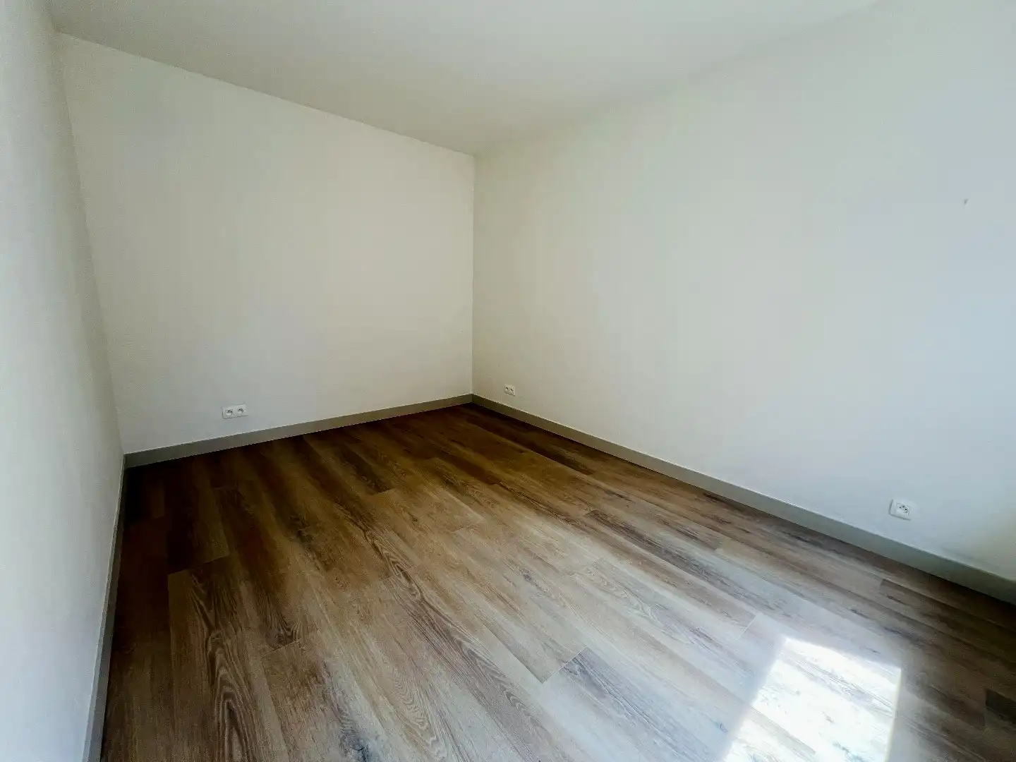 Penthouse met 2 slaapkamers te huur in hartje Tienen foto 7