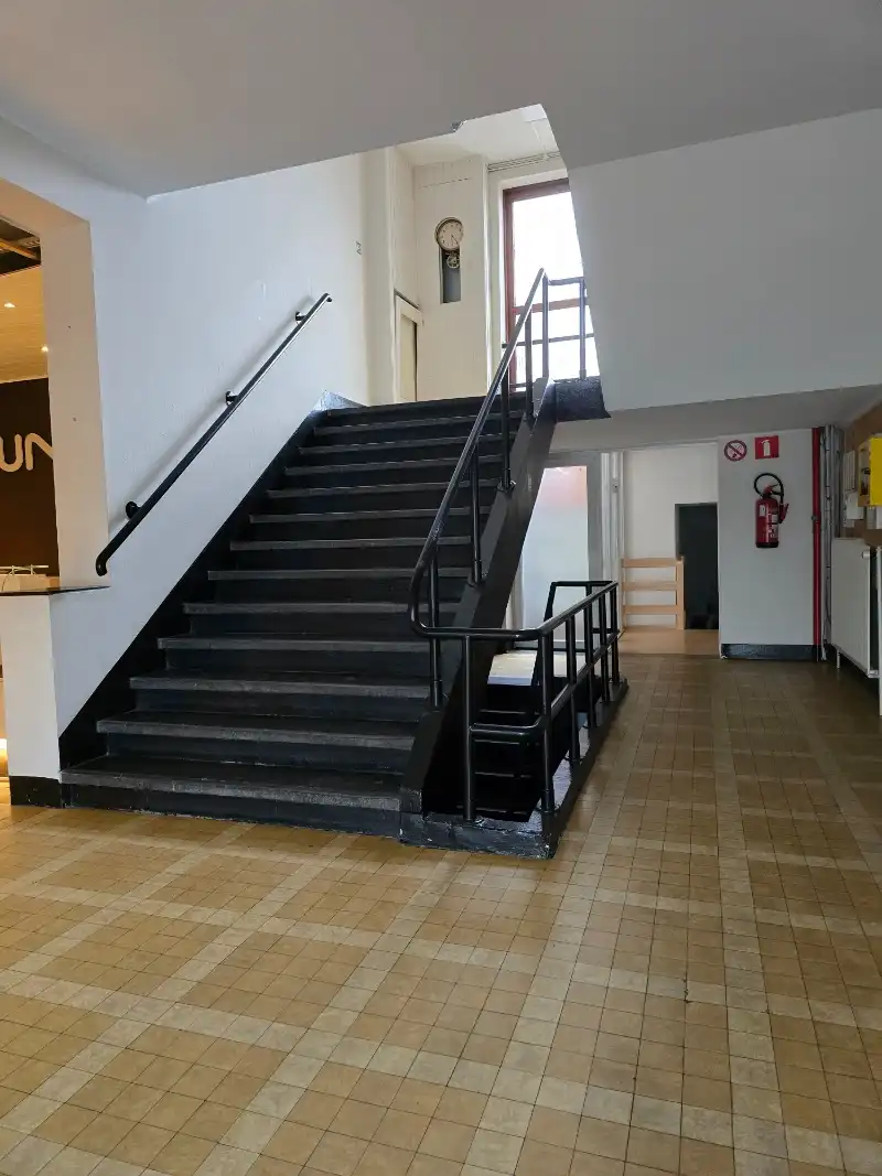 Kantoorruimte te huur foto 3