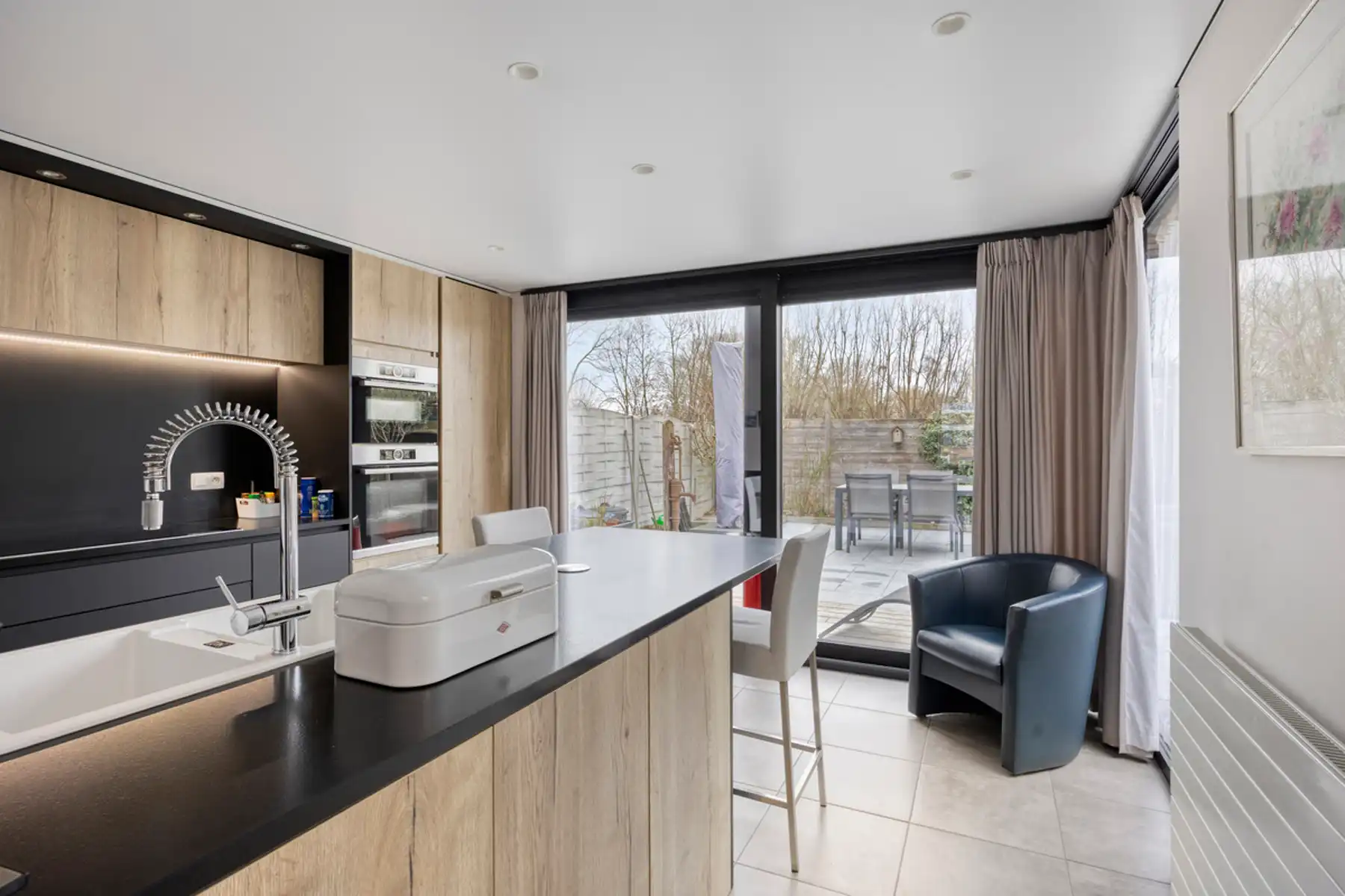 Instapklare, volledig gerenoveerde woning in het landelijke Mollem! foto 10