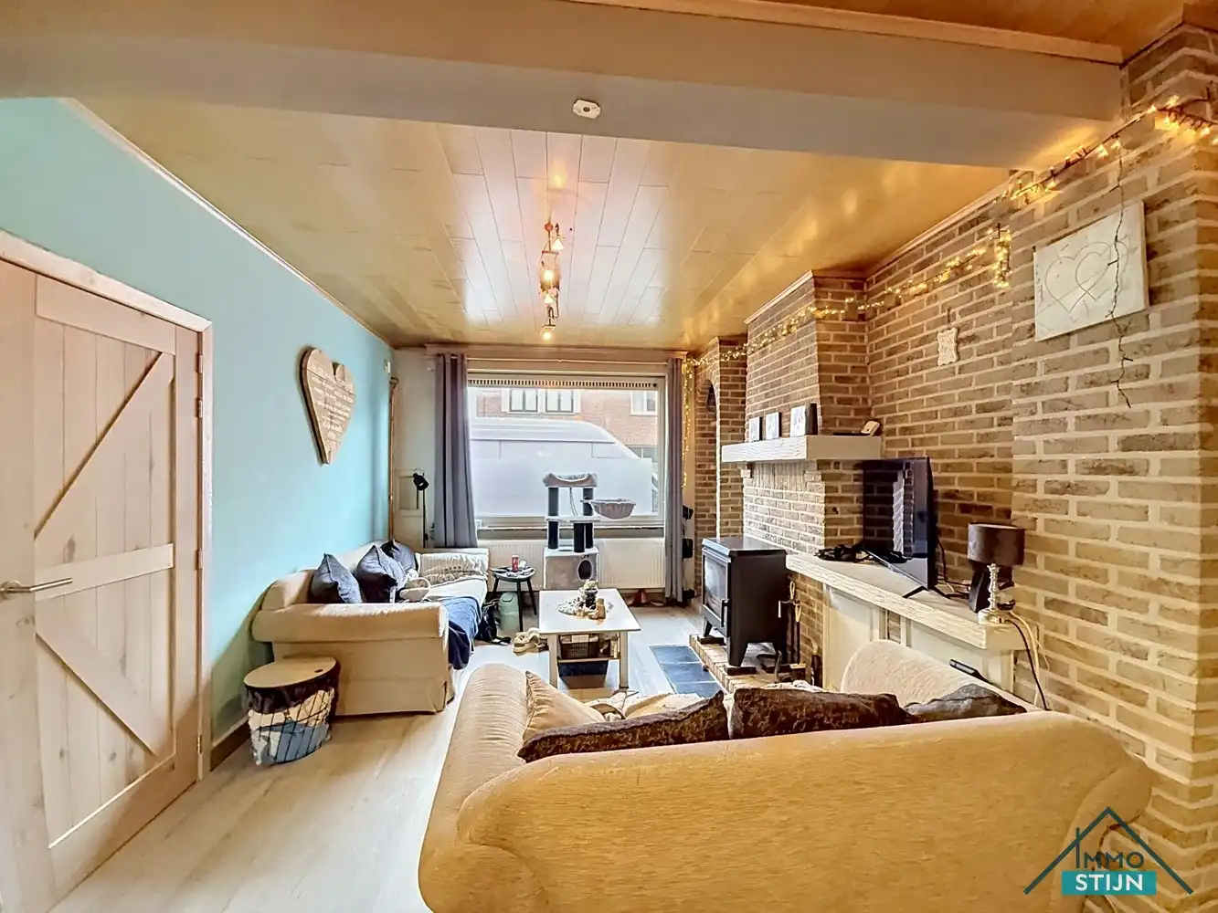 Ruime gezinswoning met 3 slaapkamers en moderne leefkeuken foto 4