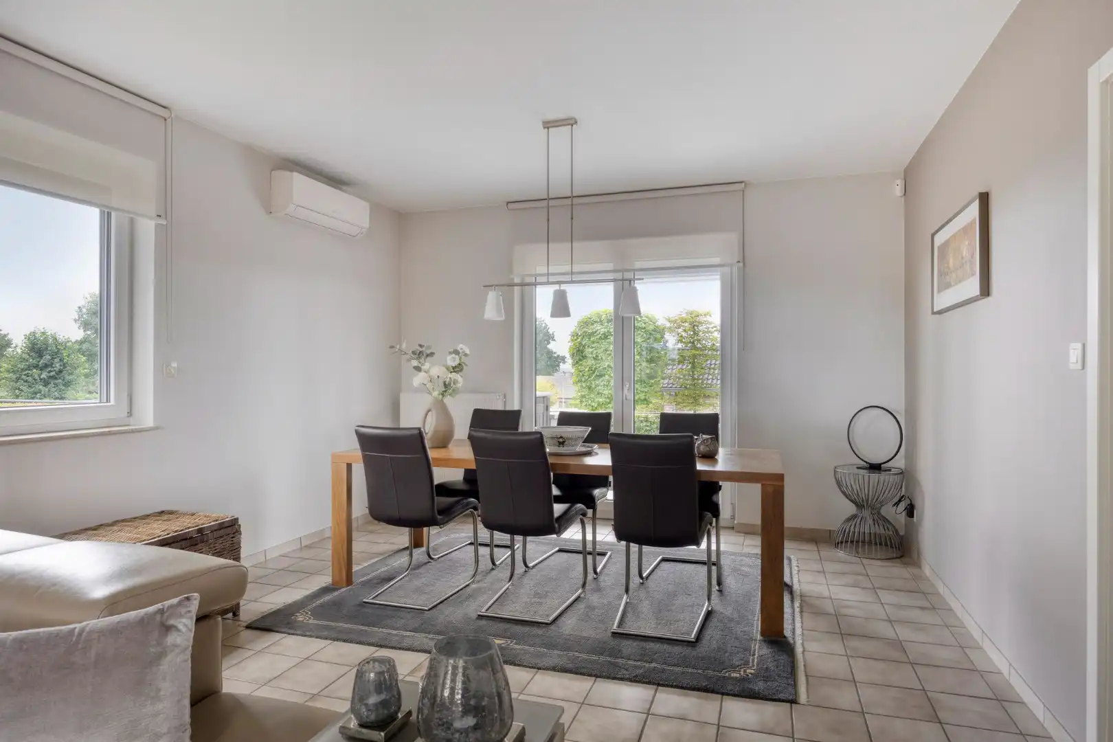 Ruime open bebouwing met zonnige tuin en mogelijkheid praktijkruimte foto 11