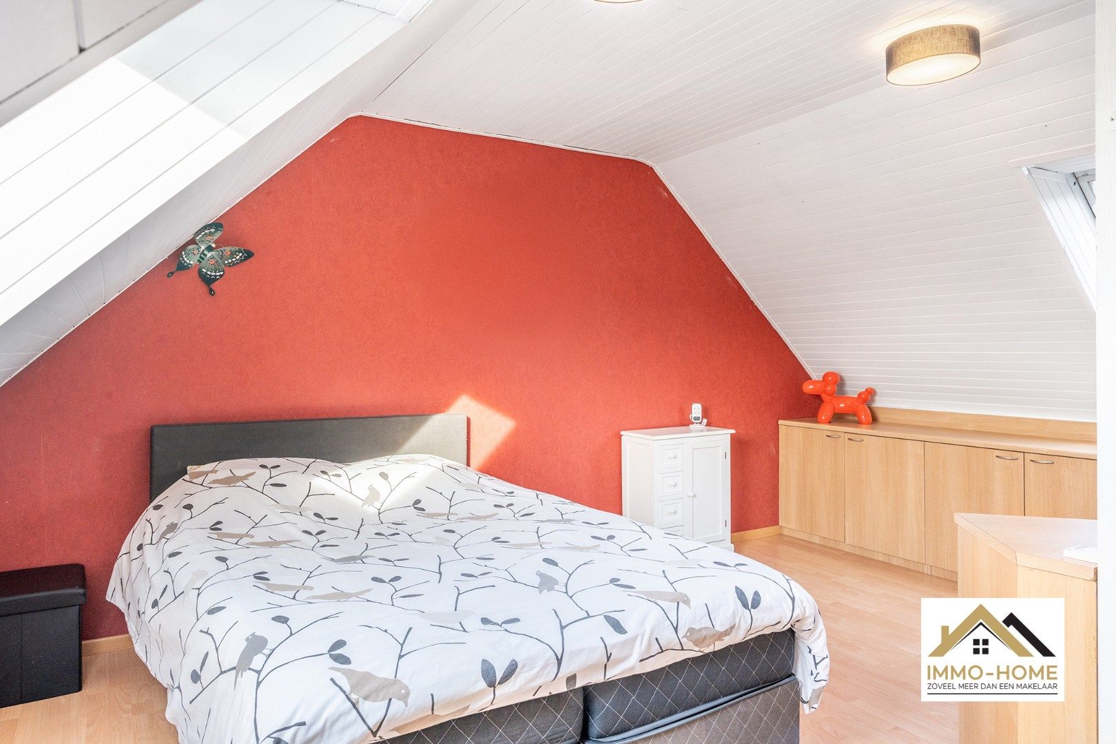 Instapklare woning met bureau/ winkelruimte  foto 16