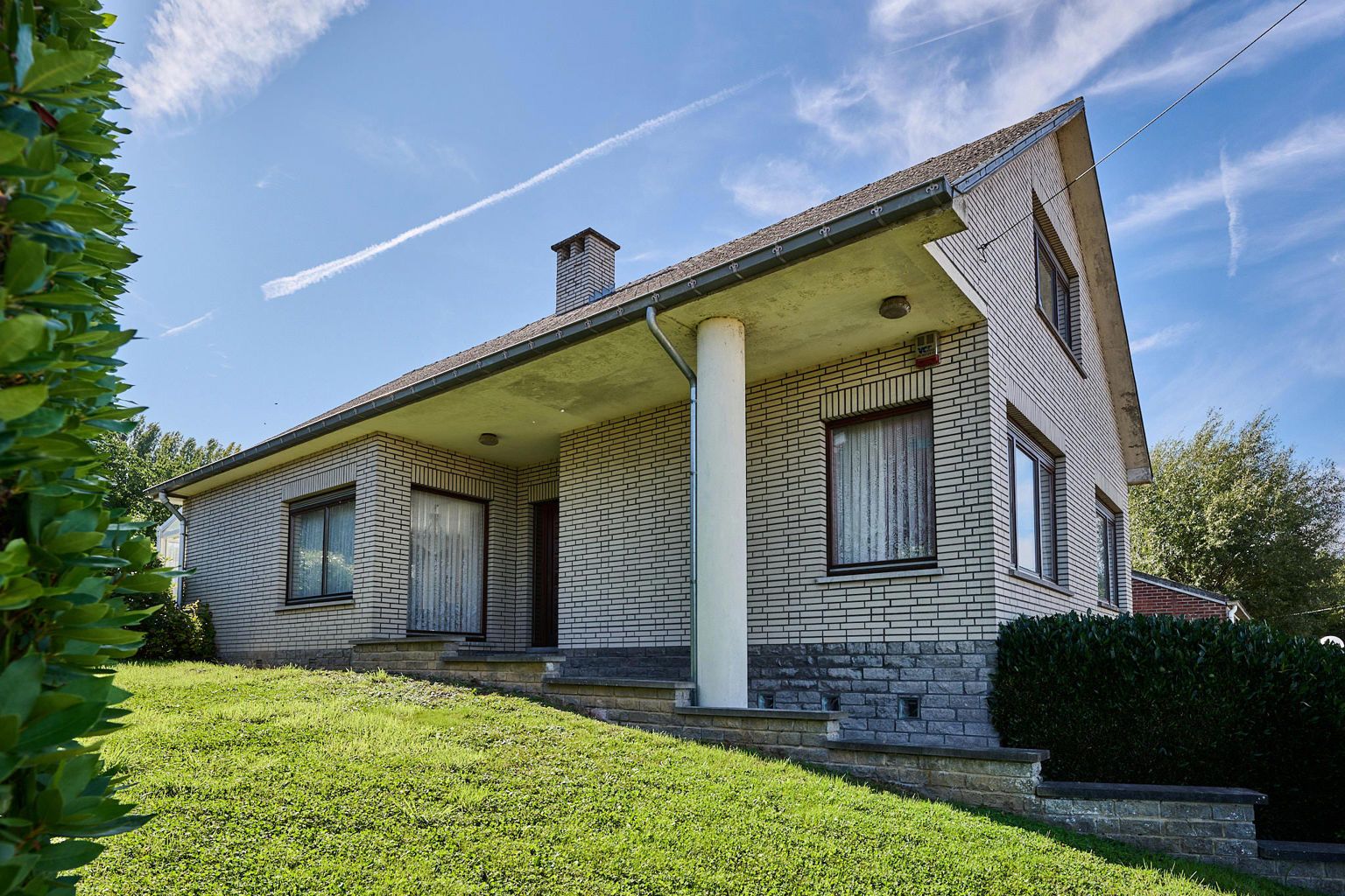 Villa te koop foto 2